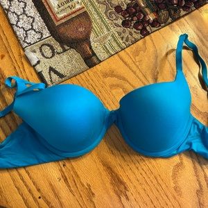 Victoria’s Secret bra